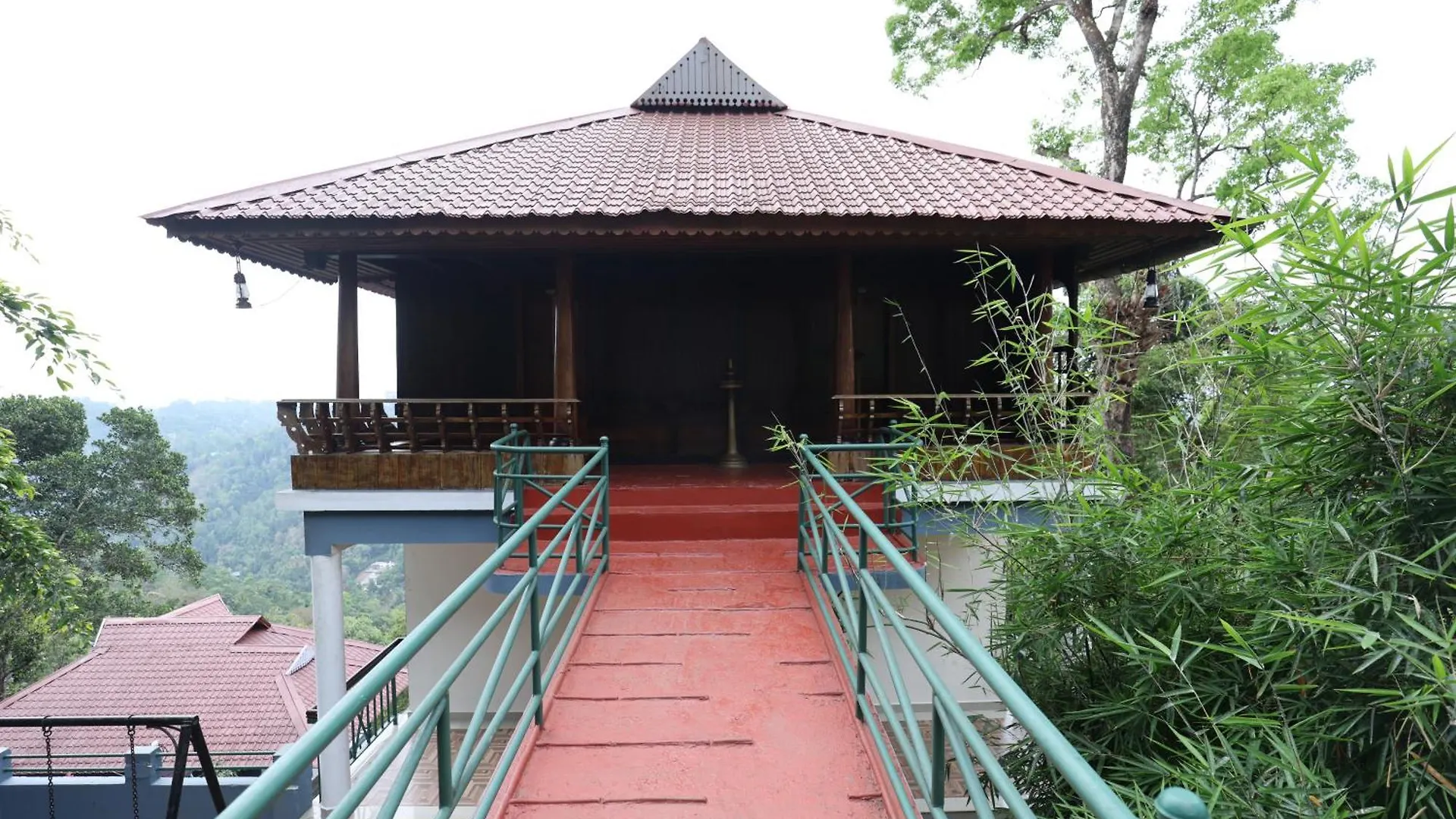 ** Hotel Lazo Golden Valley Resort , Munnar Índia