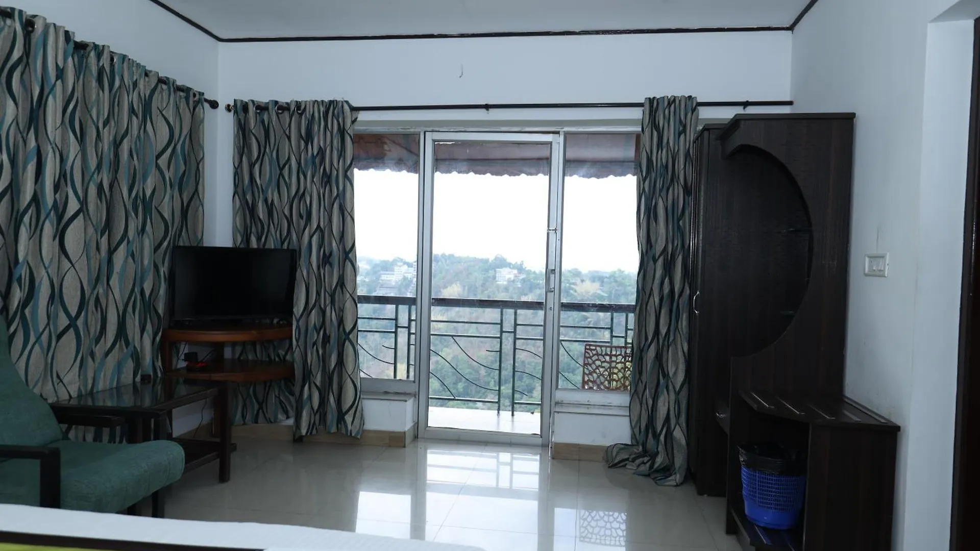 Lazo Golden Valley Resort , Munnar Hotel