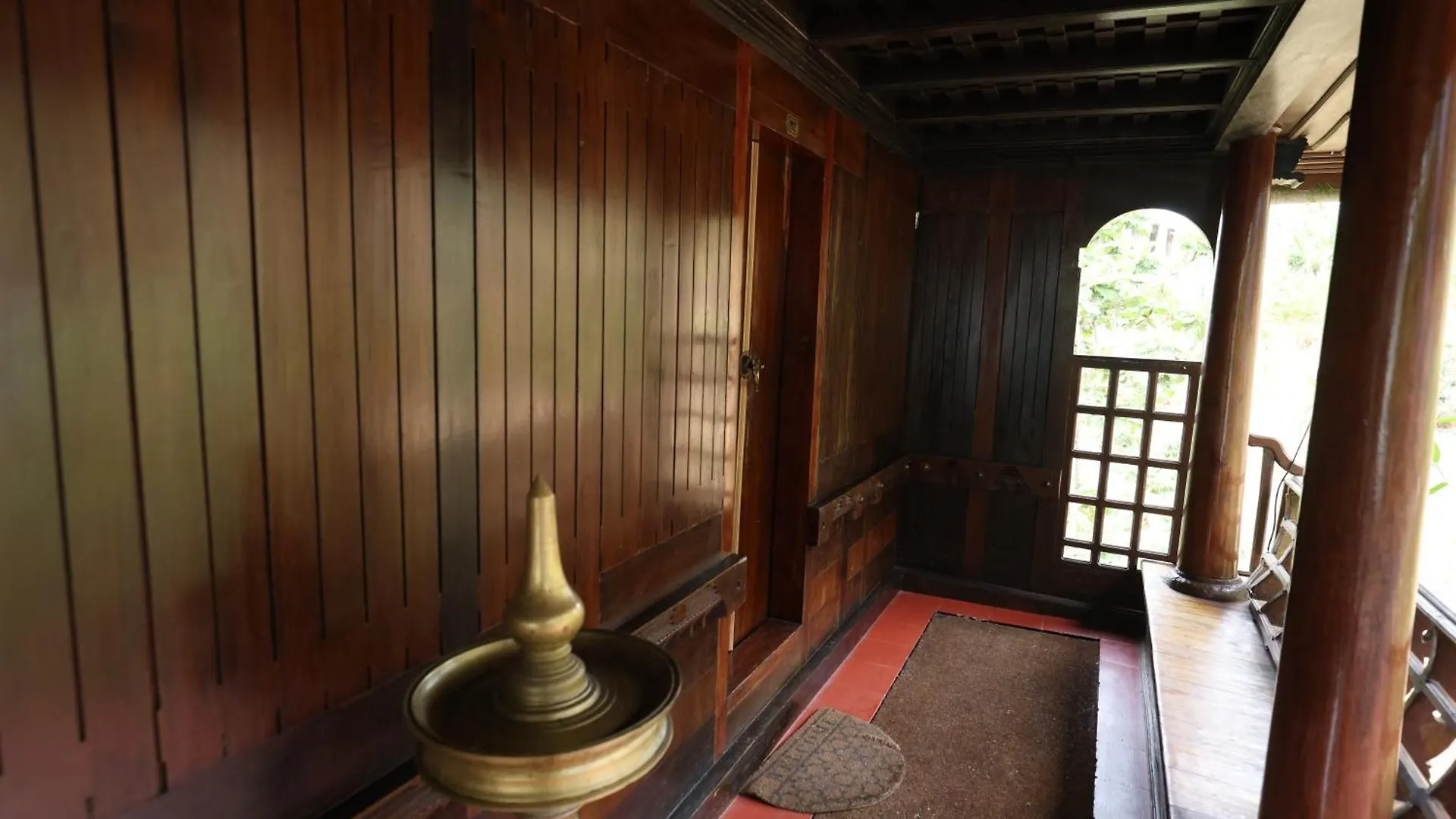 Lazo Golden Valley Resort , Munnar